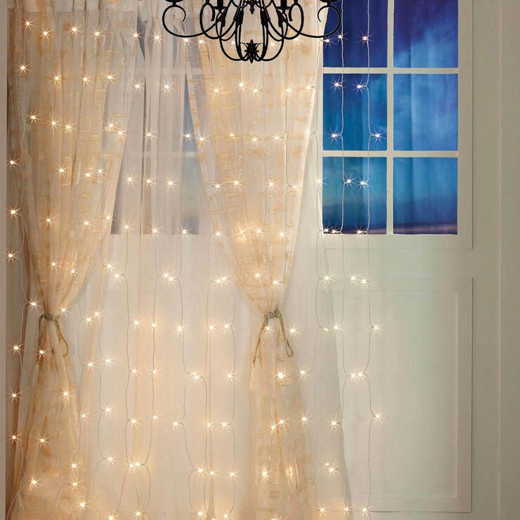8' LED Curtain Light Set At Home