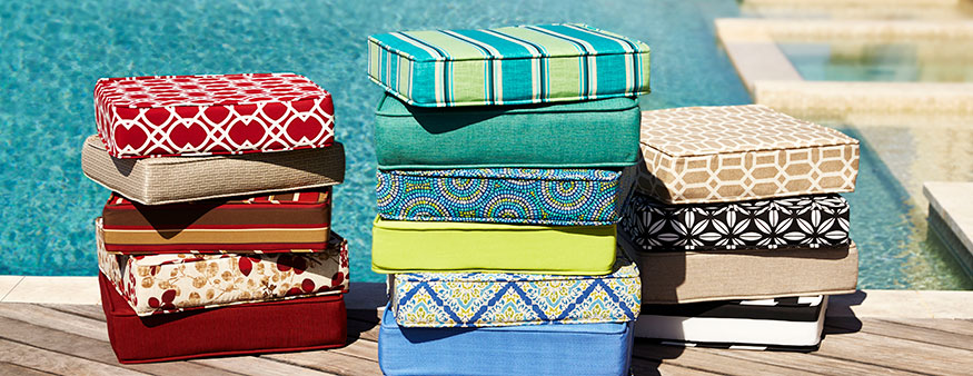 outdoor pillow cushions